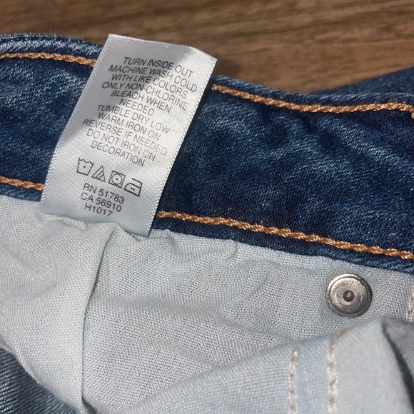 Maurices - Picture 4 of 6